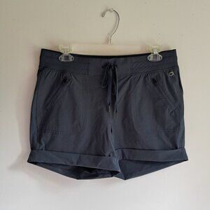 euc Gap Fit M gray hiking camping shorts cuffed active outdoors blue-gray